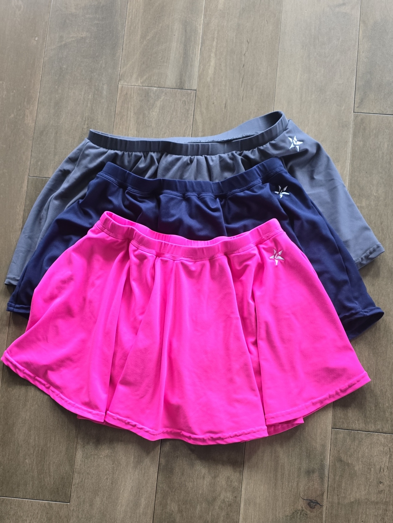 3 Rebel Atheletic Am Cheer Skorts